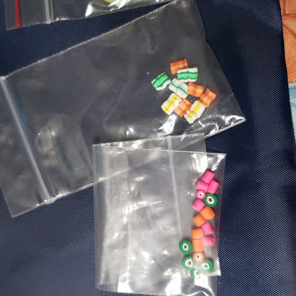 Candy necklaces Lot of 9 with extra 🍬 candy - Picture 7 of 10